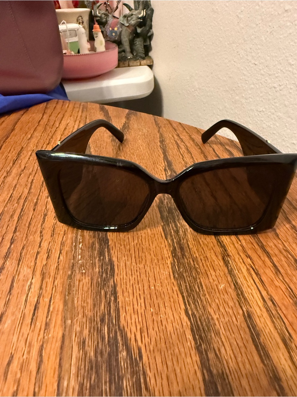 YSL black cat eye sunglasses large women’s - Picture 4 of 6